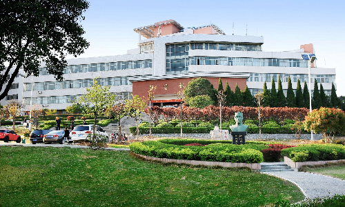 7790cnm必发集团案例 | 淮北师大智慧图书馆来袭，门禁系统推出全新入馆方式
